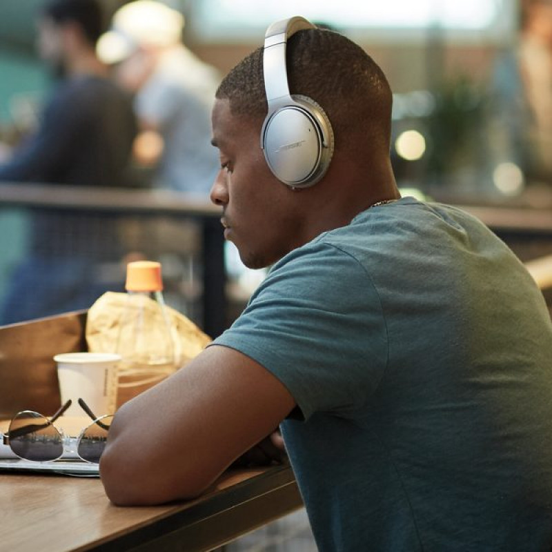 bose quietcomfort 35 kaina